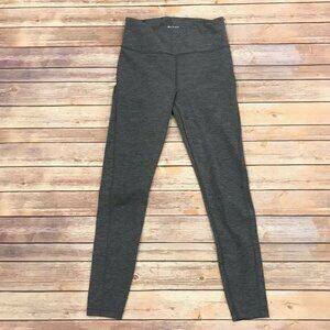 Athleta Tall Ultimate Stash pocket 7/8 Tight Leggings
